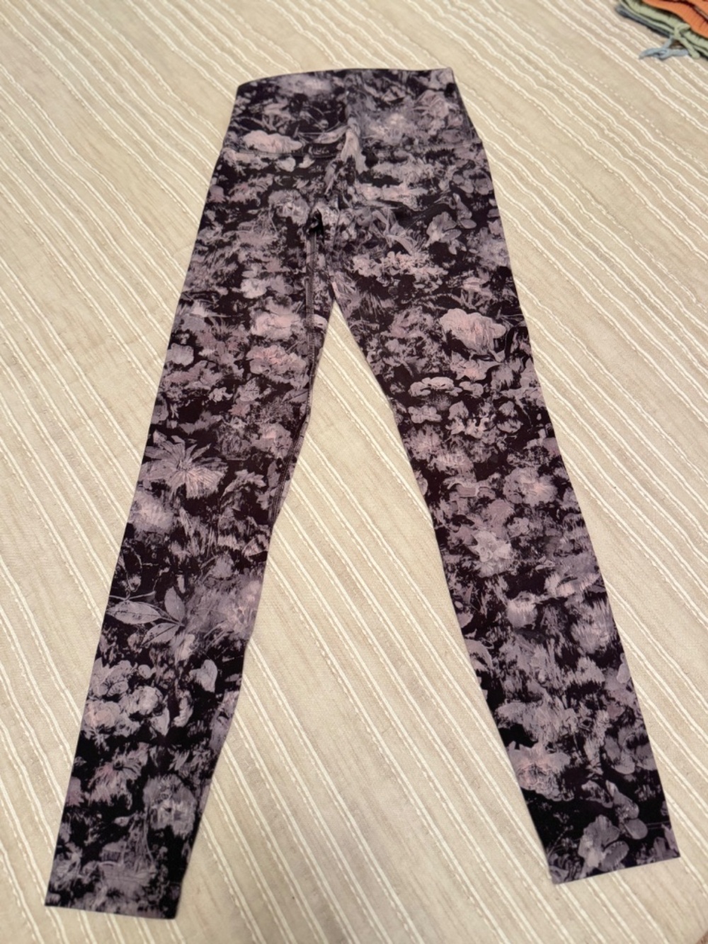 Lululemon Align Leggings- Size 4